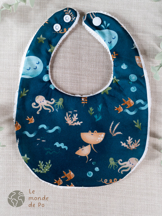 Bavoir le monde marin